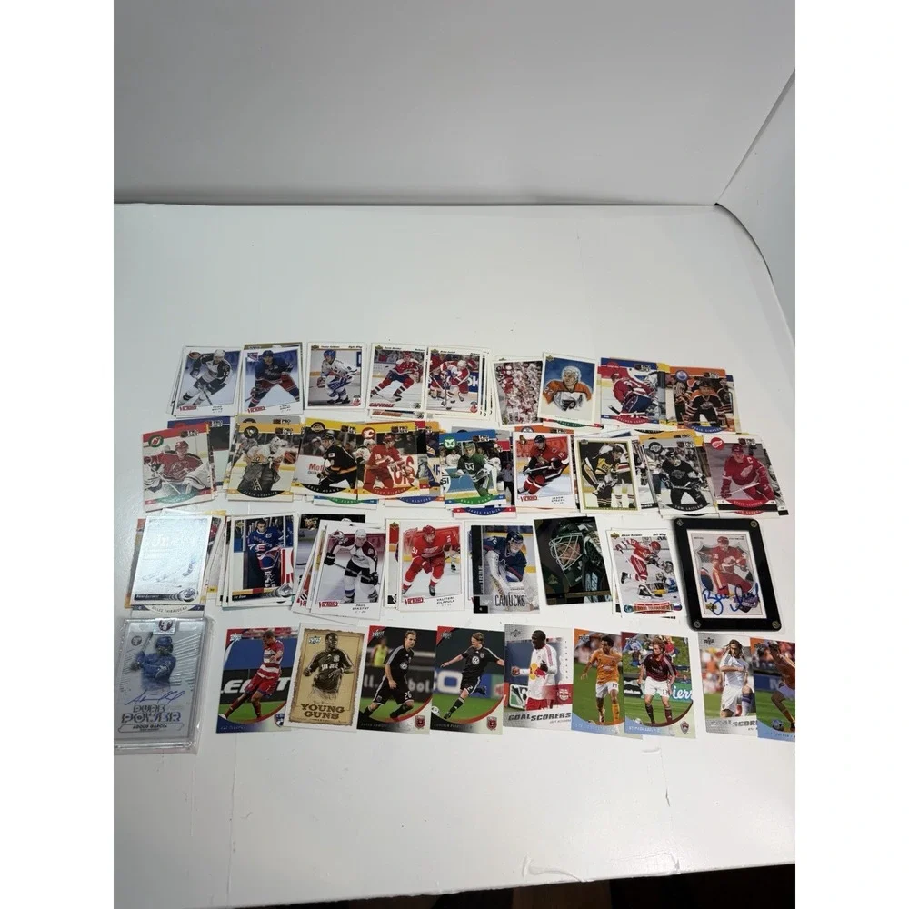 Vintage Sports Trading Cards Lot (100+ Ct) 1990s & 2000s